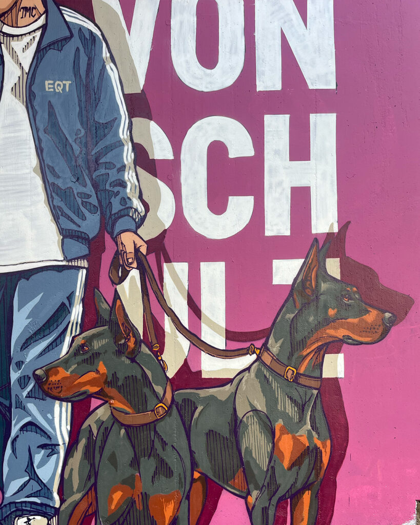 Graffiti und Werbeästhetik im Mural Take out the trash in Münster